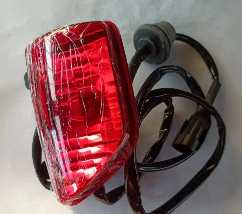 WG9925720046 Genuine Sinotruk SITRAK C7H Cabin Roof Rear Position Light Right